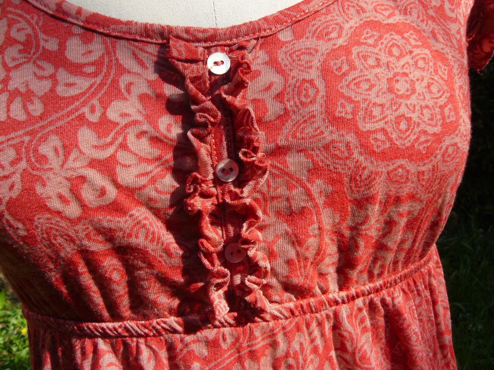 Teinture en tissu rouge, tissu, textile, vêtement, rénovation
